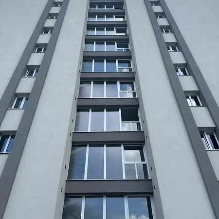 Castle Hill In Old Town Of With Free Parking Apartment *